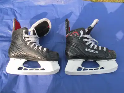 Bauer Vapor X250 Hockey Skates Boys Size 3 R Excellent Plus, View more