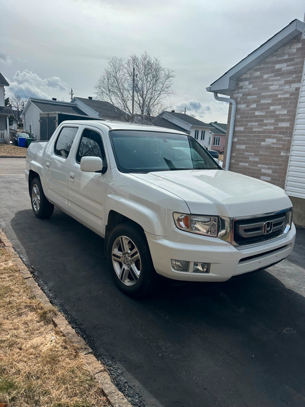 2010 Honda Ridgeline in Cars & Trucks in Gatineau