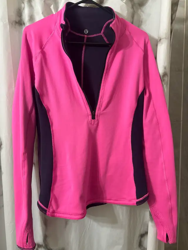 woman’s sweater 