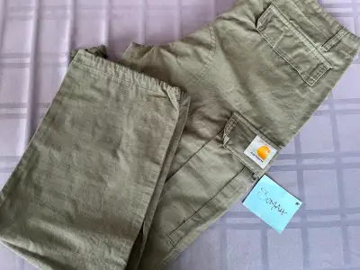 Carhartt aviation cargo pants sz L, View more