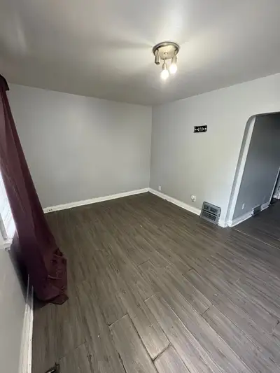 for rent 2 bedroom house