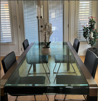 mobilia dining Table 6 people, View more