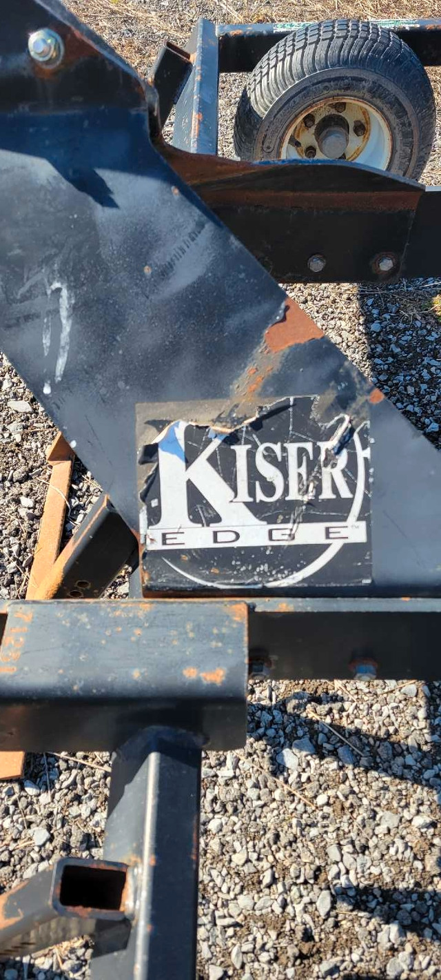 Kiser Edge Arena drag in Farming Equipment in Kingston - Image 4