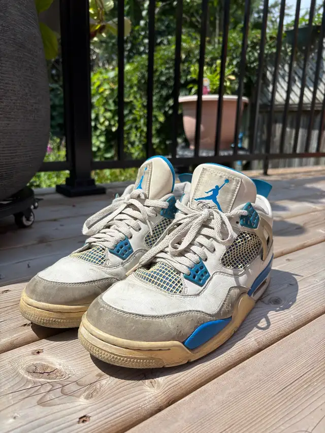 Air Jordan 4 in Men's Shoes in City of Montréal - Image 6
