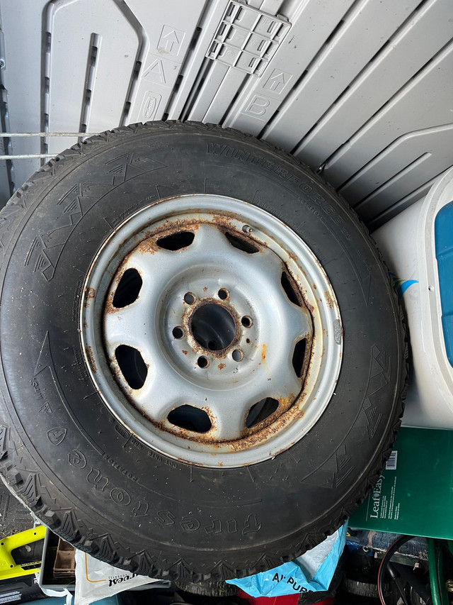 4 x Ford F150 WinterForce UV Firestone tires  in Tires & Rims in Sarnia