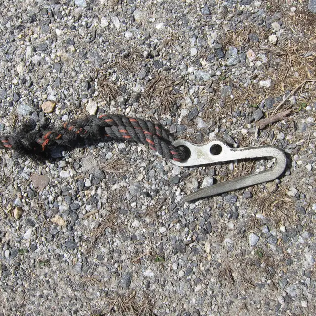 Rope With Hooks and Pulley in Hand Tools in Ottawa - Image 5
