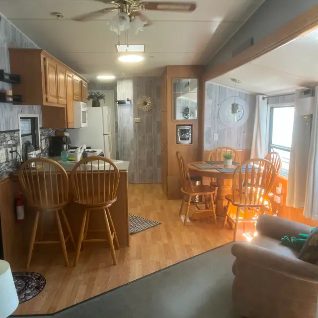 2003 Northlander supreme trailer Bayfield Ontario in Travel Trailers & Campers in Grand Bend - Image 5