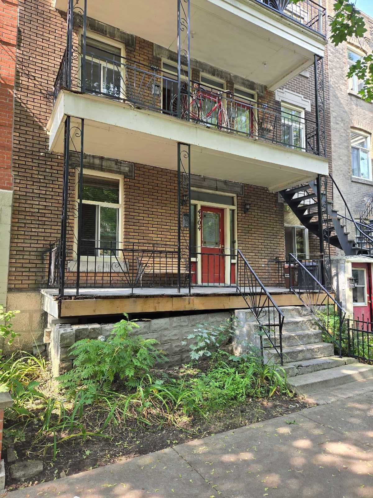 Chambre a louer/Room for rent — photo 1