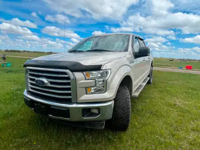 Nice clean truck inside and out. Runs great, lot’s of power, fully loaded. Fresh oil change and look...