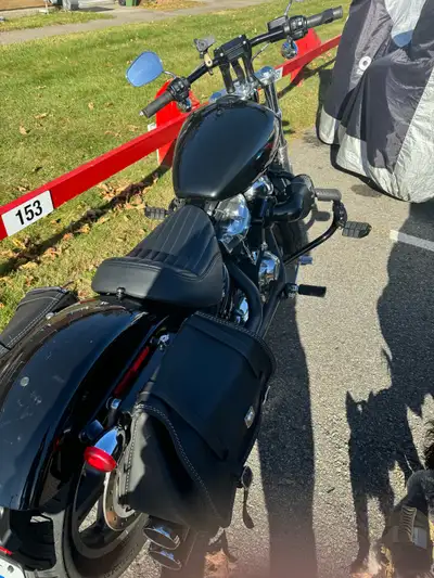 Great bike ready to roll stored and worked on by Harley Davidson Ottawa. To up seat, solo seat, stra...