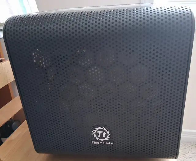 Custom built expandable PC501752725484359681