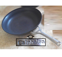 Quality CALPHALON Frying Pan / Skillet, 12.25"