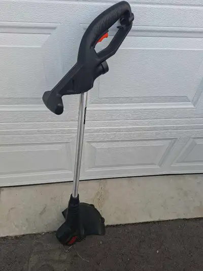 Black+Decker 3.5 amp Corded Electric 12-inch Trimmer/Edger, View more