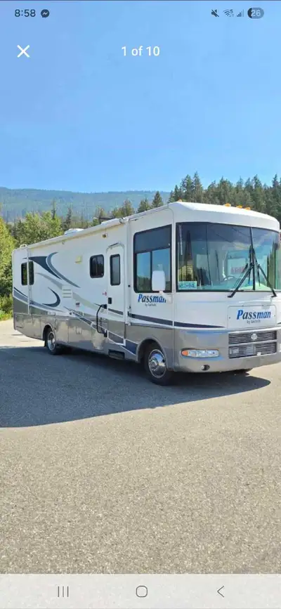 2008 safari coach 300 passage 30ft motorhome V10 Triton only 51,000kms generator only 93hrs couch di...