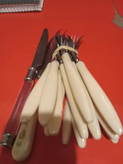 KITCHEN CUTLERY - ASSORTED, View more