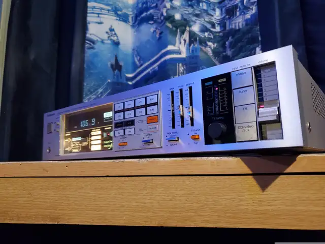 Amplificateur AM/FM Stéréo tuner qualité Technics modèle SA-350 in Stereo Systems & Home Theatre in Trois-Rivières - Image 4