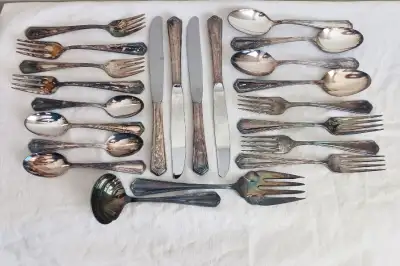 1847 Rogers Bros Silverware 4 piece 4 place setting 2 serving, View more