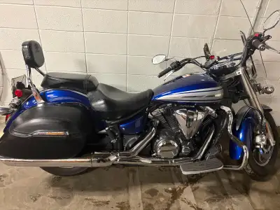 Motorcycle 2009 Yamaha V-Star 1300, Blue 29,337 km, Perfect condition, works great! Price $5,700 Or...