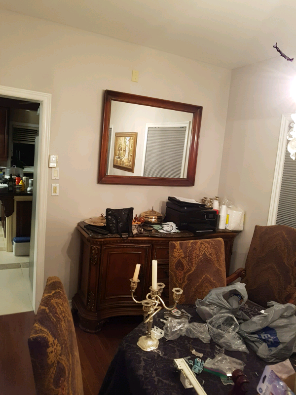 Large wooden mirror 46 in by 35 in solid wood in Home Décor & Accents in Mississauga / Peel Region - Image 5