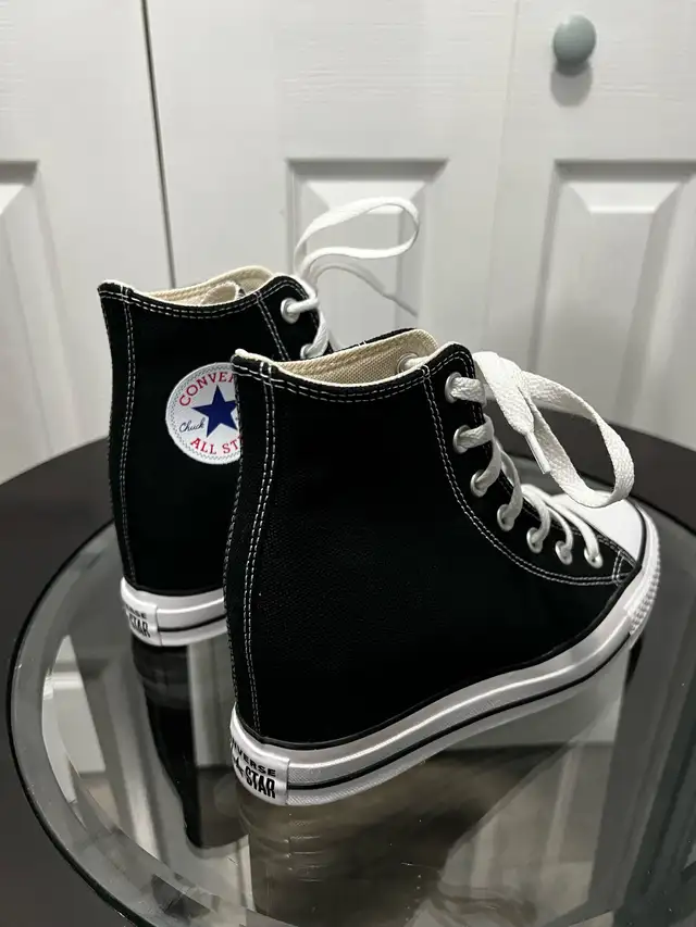 Converse All Star High Tops Women's 7 Sneaker Black NEW in Women's - Shoes in Cape Breton - Image 4