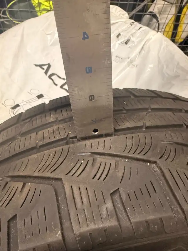 Pirelli Winter Tires 235/55R18 — Set of 4 - Good Condition in Tires & Rims in City of Toronto - Image 5