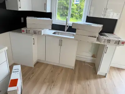 Newly Renovated Townhouse For Rent
