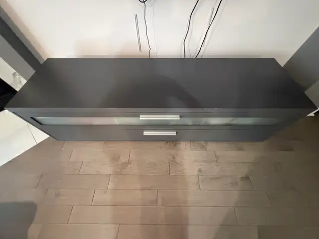 meuble de télé in TV Tables & Entertainment Units in Laval / North Shore - Image 5
