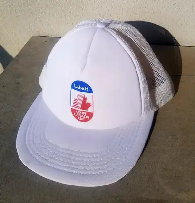 Your chance to own a piece of Canadian sport history! -1987 Canada Cup snap back (never worn) Bought...