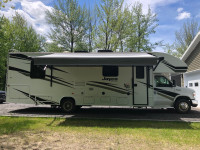 Motorisé classe c Jayco Redhawk 2019 29 pied, bas kilométrage