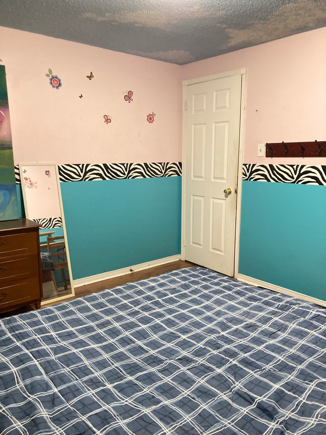 Room for Rent Nanaksar Gurdwara Sheridan College Brampton Room