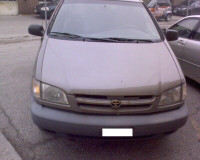 98 Toyota Sienna for PARTS!! Brown in color!