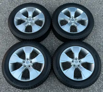 Wheels: Silver 18 Inch OEM Fitment: Volvo XC40 & V90cc (Cross Country) Quantity: 4 Tires: Michelin L...