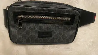 Amazing Deal!Authentic Gucci belt and shoulder bag for only $599, View more