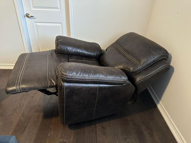 Real Leather Electric Recliner. in Chairs & Recliners in Woodstock