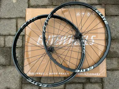 2025 BNIB 29er MTB Carbon Wheels - ELITEWHEELS Gnar TRAIL, View more