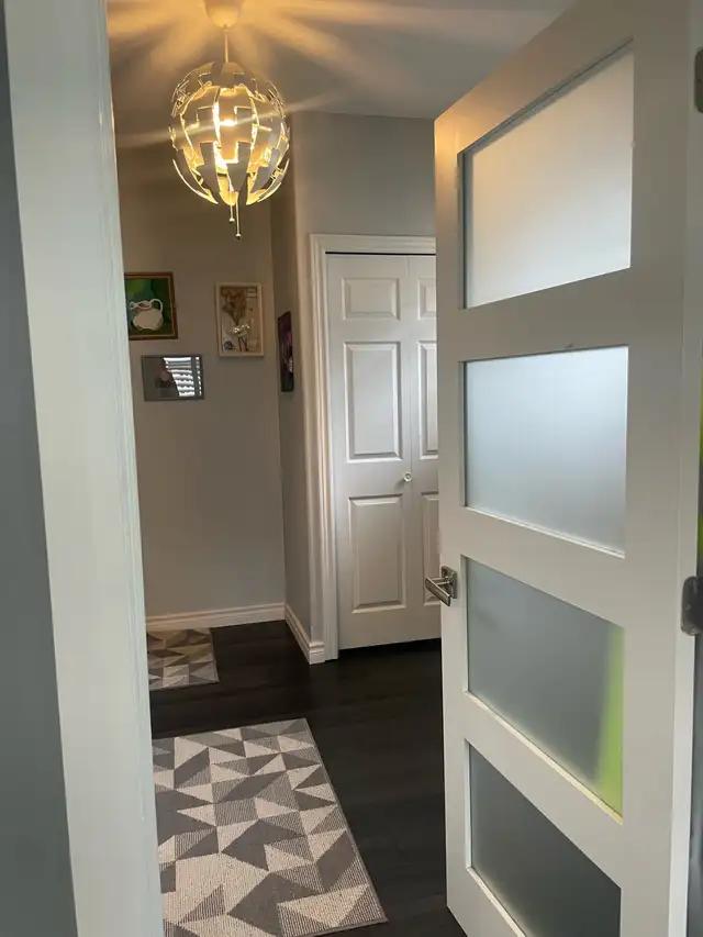 Beautiful redone 1.5 storey in Chatham- 3 bed 2 full bath, loft ...
