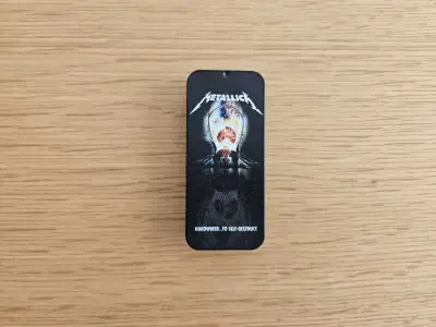 Metallica Hardwired To Self-Destruct Guitar Picks Tin