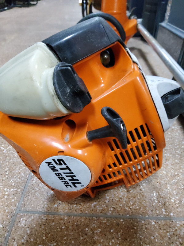 Stihl Trimmers (2 gas) in Lawnmowers & Leaf Blowers in Saint John