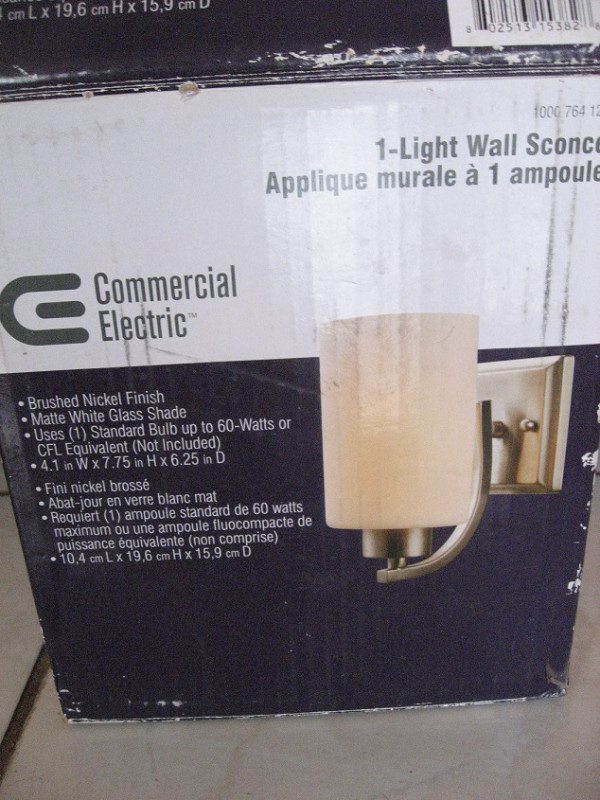 Wall & Ceiling Light Fixture, Desk Lamp, Night Lamp Clock in Indoor Lighting & Fans in City of Toronto - Image 3