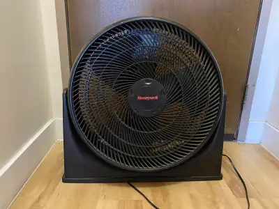 Honeywell floor fan for sale, View more