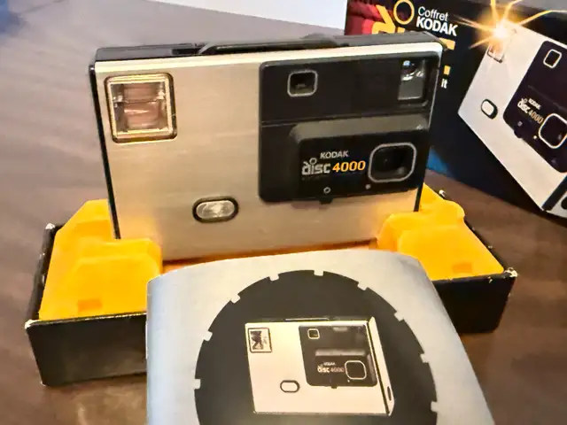 camera 1982 Kodak disc 4000 w 1 unopened disc $3963749389296515122
