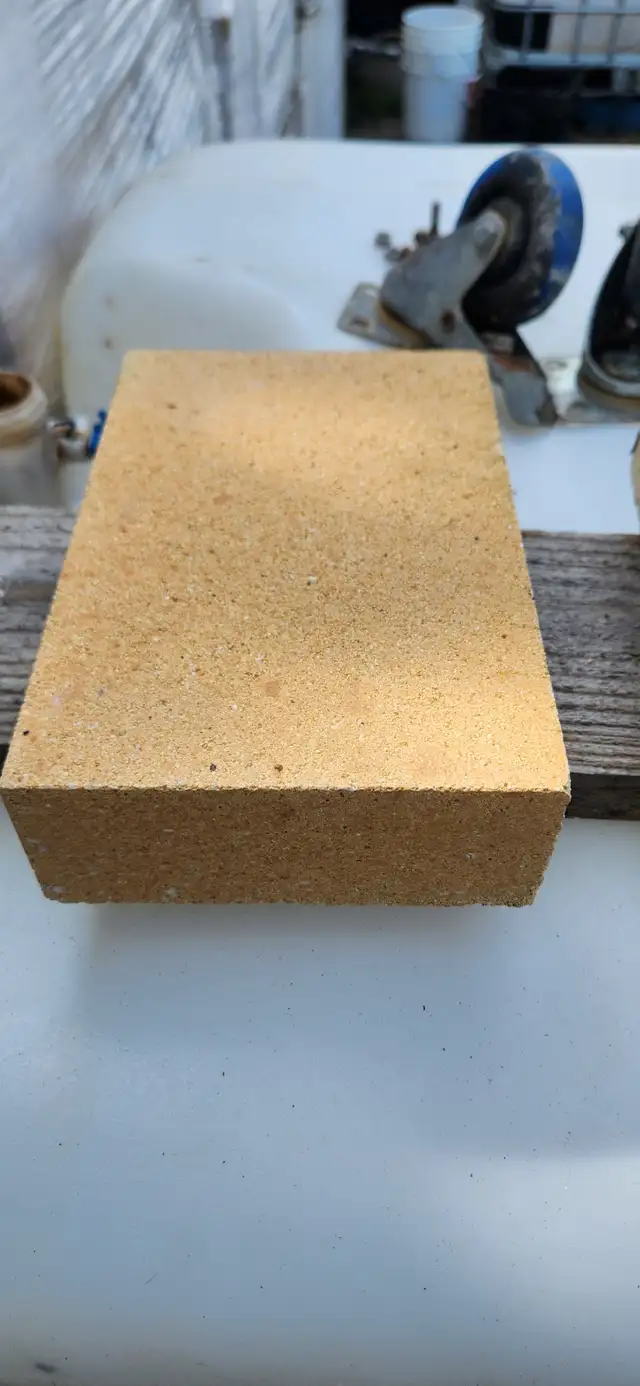 Refractory / Fire Brick in Other in Hamilton - Image 7