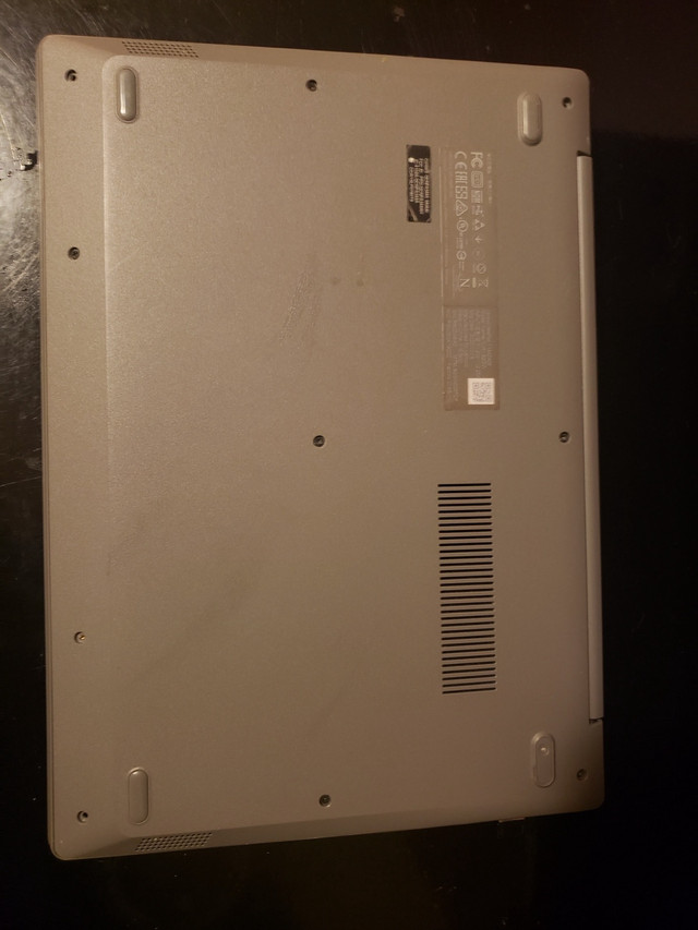Lenovo IdeaPad 1 in Laptops in Winnipeg - Image 4