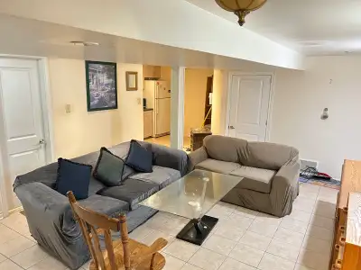 Private room or Room sharing in a furnished basement in Heartland center, Mississauga near square on...