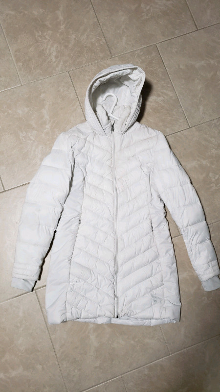 Manteau d'hiver pour femme Petit (Spyder) dans Femmes - Hauts et vêtements d'extérieur  à Laval/Rive Nord