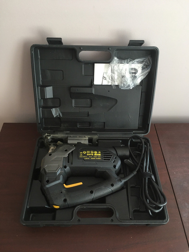 TECCPO 78201 JIG SAW / JIGSAW POWER TOOL - BARELY USED in Power Tools in Belleville - Image 4
