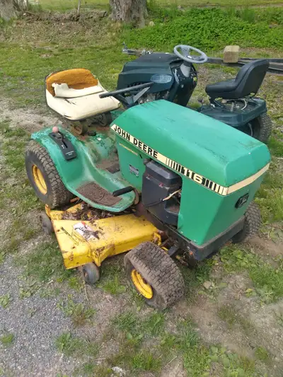 Tractors for parts or repair 
