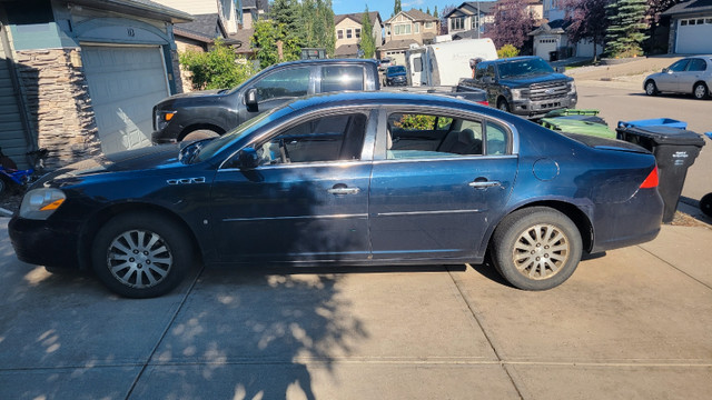 2007 Buick Lucerne for sale in Cars & Trucks in Calgary - Image 2