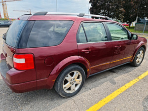2006 Ford FreeStyle / Taurus X Limited Edition
