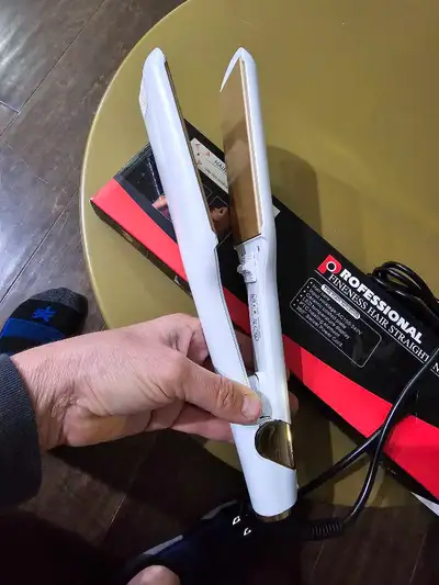 (New)PROFESSIONAL FINENESS HAIR STRAIGHTENER, View more